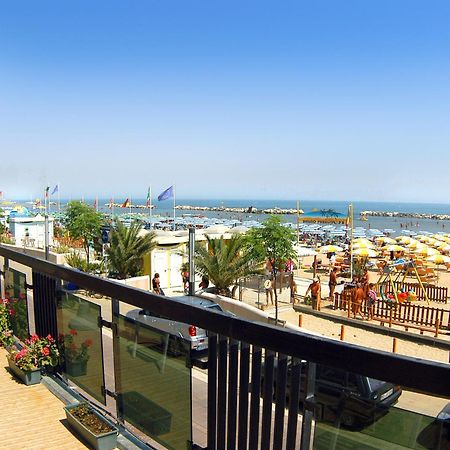 Hotel Continental Bellaria-Igea Marina Ngoại thất bức ảnh