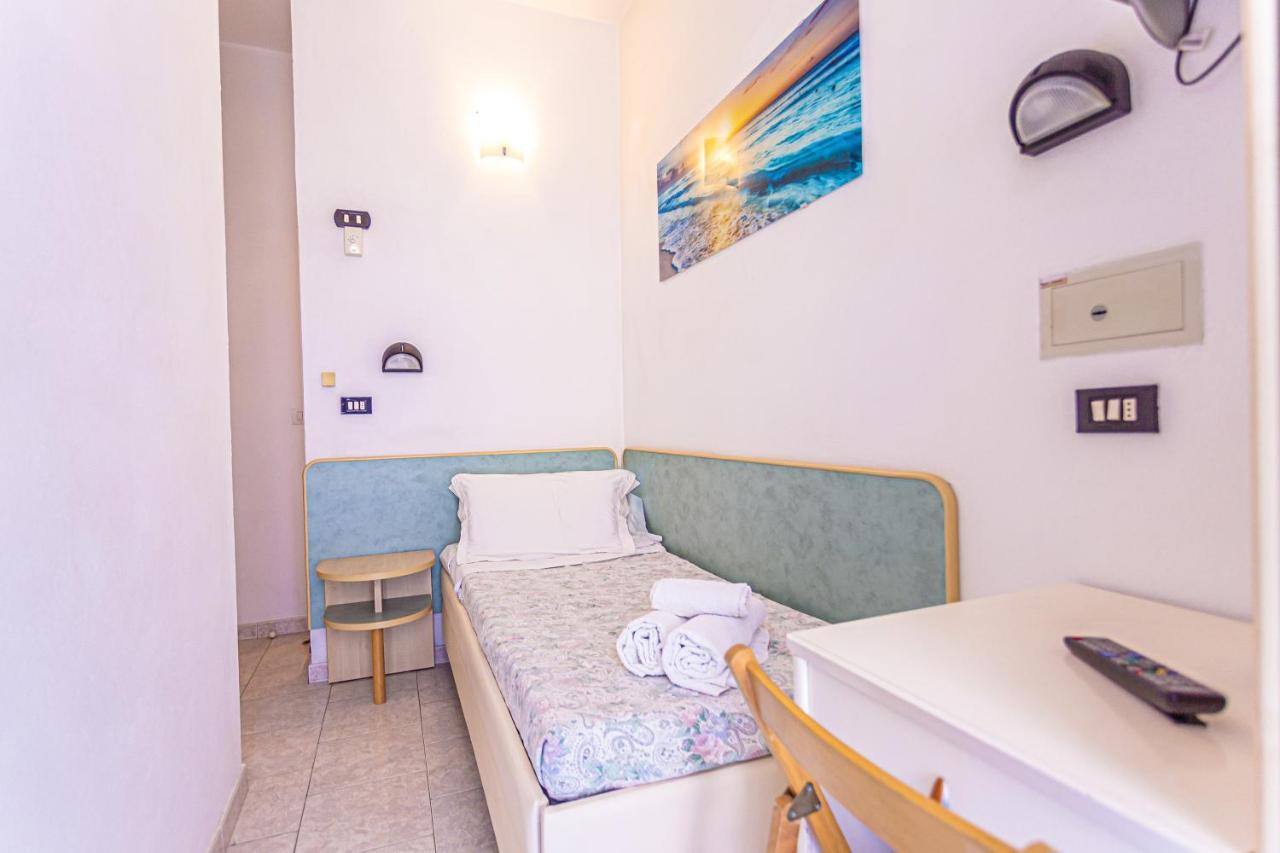 Hotel Continental Bellaria-Igea Marina Ngoại thất bức ảnh
