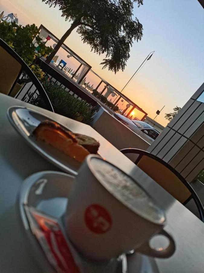 Hotel Continental Bellaria-Igea Marina Ngoại thất bức ảnh